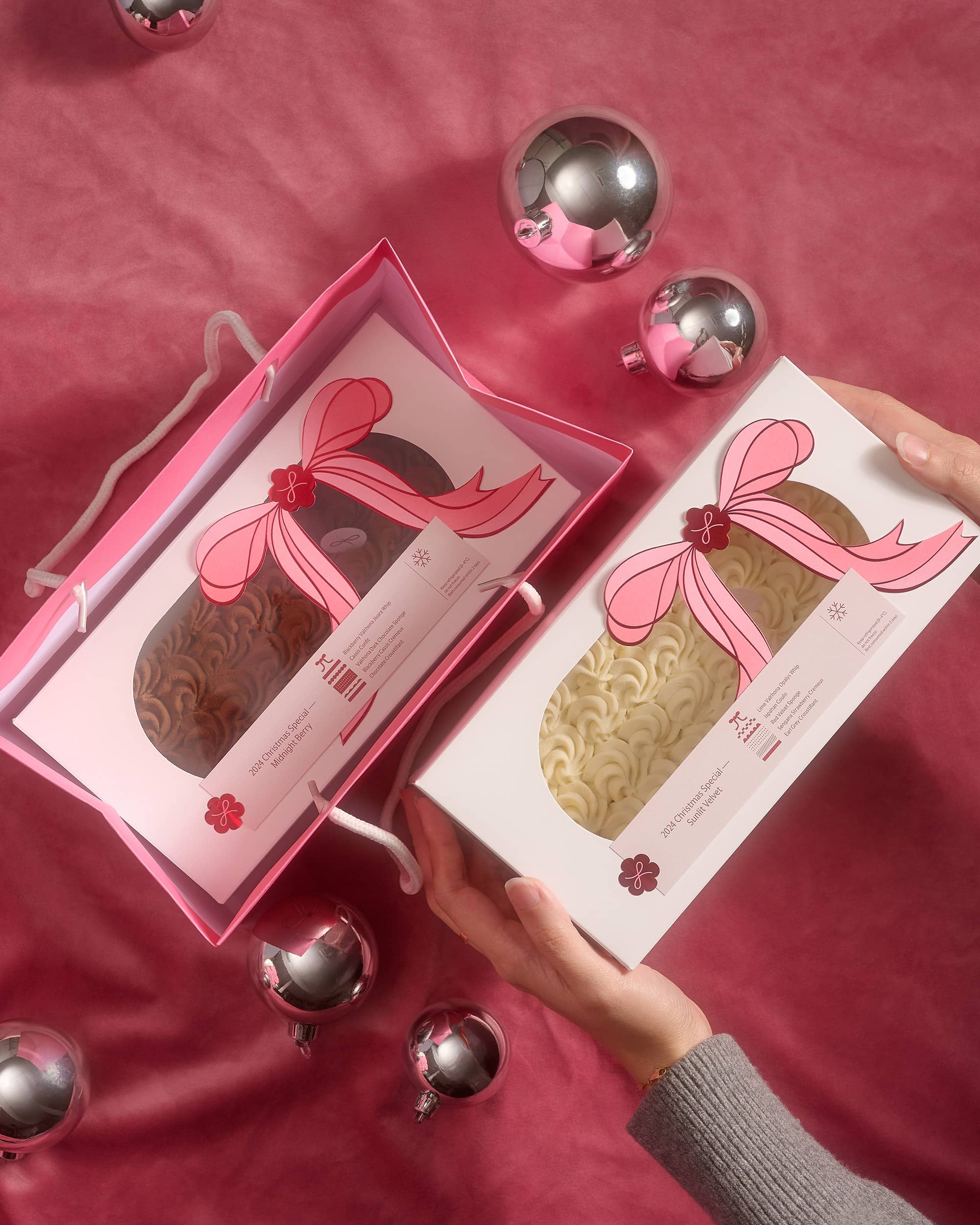 2024 Christmas Log Cake — Midnight Berry