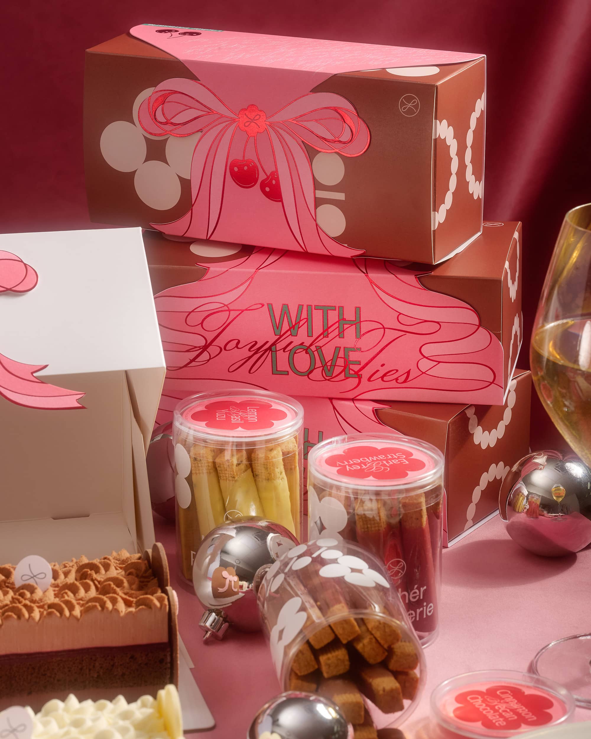 2024 Christmas Sablé Set — Threefold Blessings